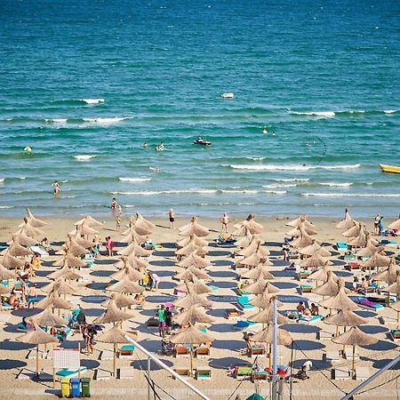 Crystal 26 Apartment - Spa Pool Beach Resort Năvodari المظهر الخارجي الصورة