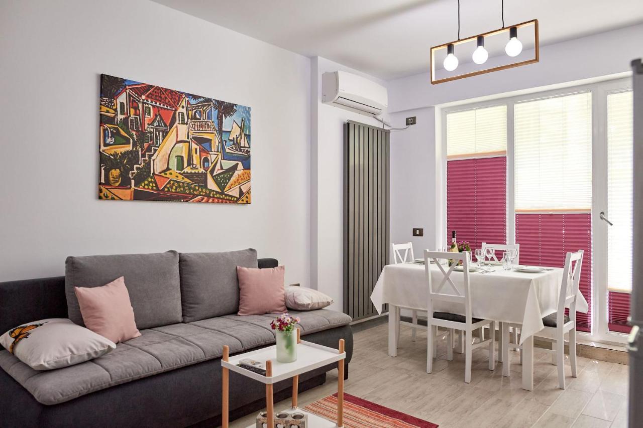 Crystal 26 Apartment - Spa Pool Beach Resort Năvodari المظهر الخارجي الصورة